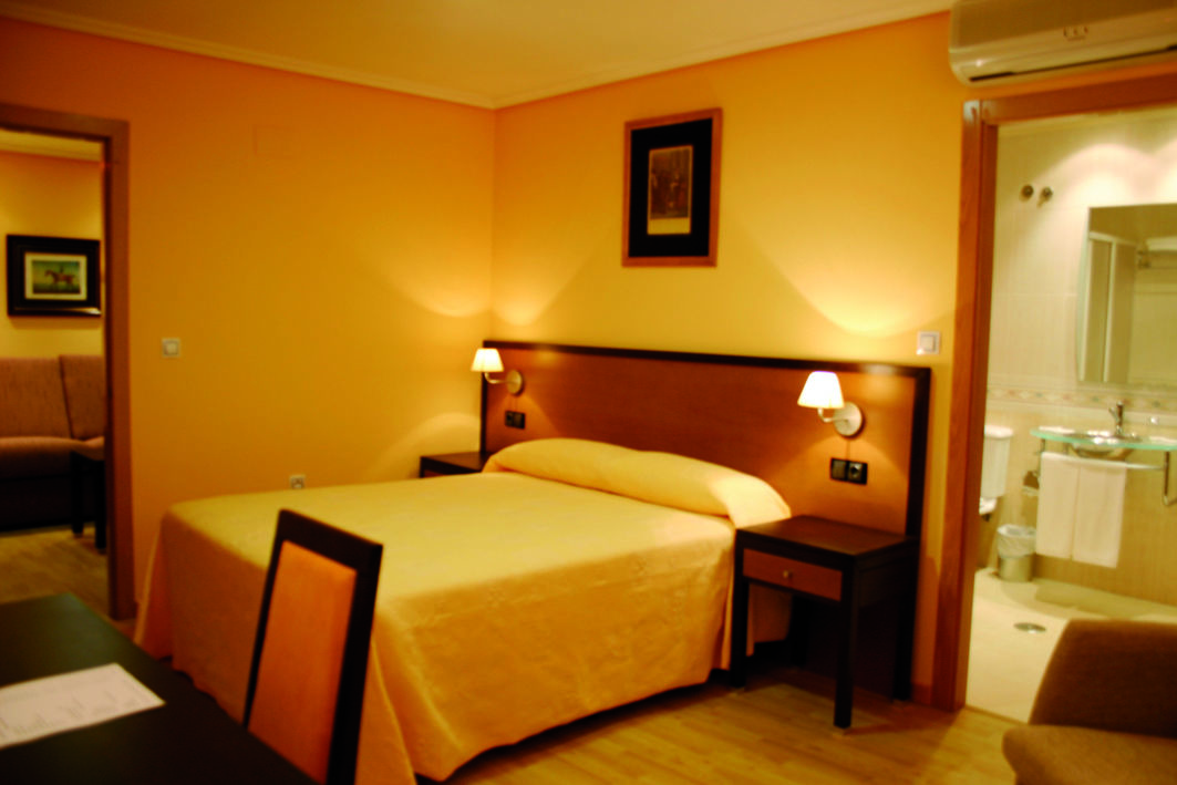 Aparthotel Arenteiro Carballino Cameră foto